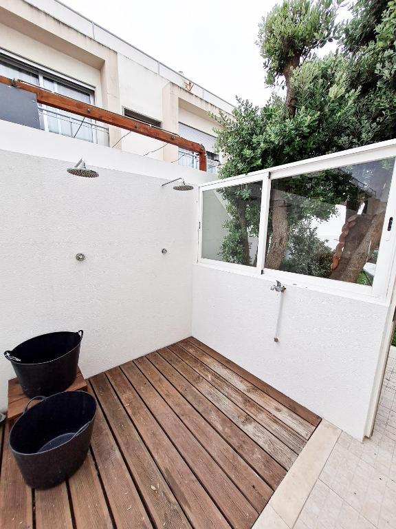 Cloud To Chill Surfhouse Baleal Hostel Ferrel  Exterior photo