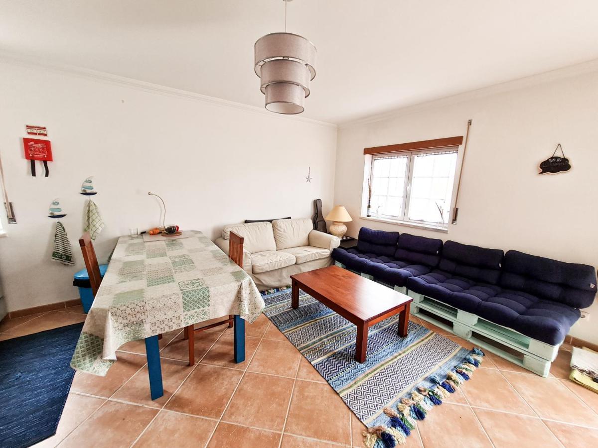 Cloud To Chill Surfhouse Baleal Hostel Ferrel  Exterior photo