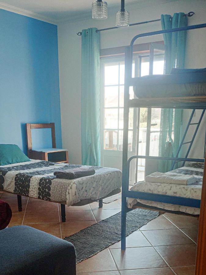 Cloud To Chill Surfhouse Baleal Hostel Ferrel  Exterior photo